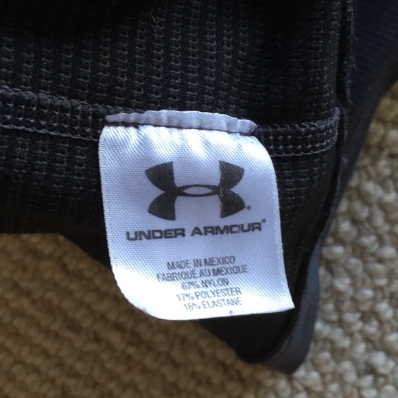 Under Armour top, first layer - Picture 4 of 5